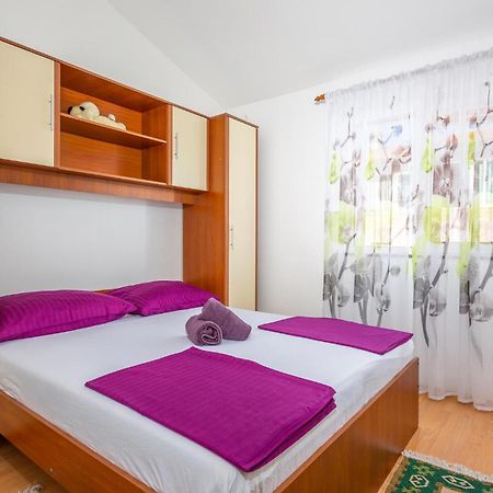 Beautiful Apartment In Krk With Kitchen Krk Town Buitenkant foto