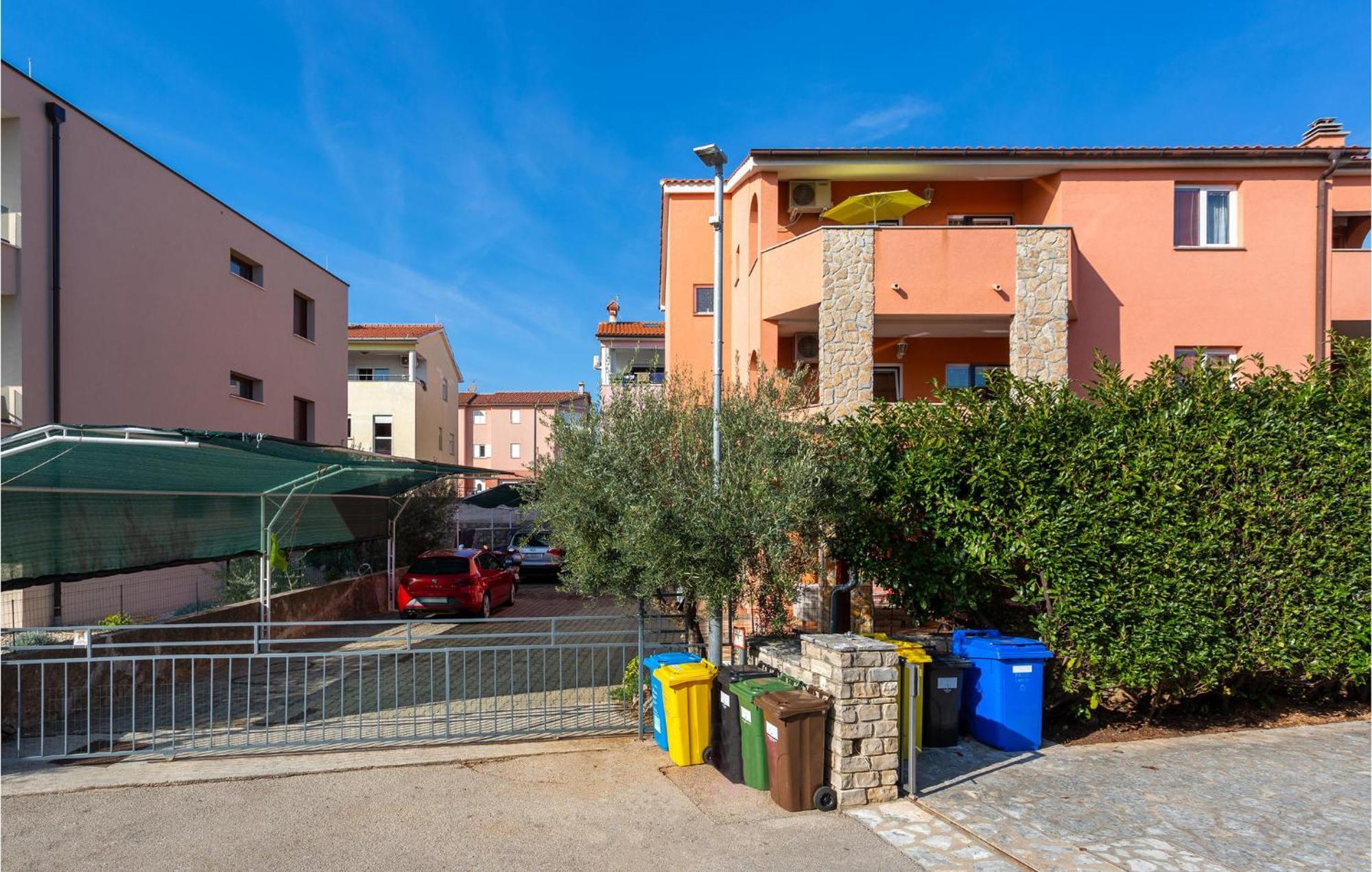 Beautiful Apartment In Krk With Kitchen Krk Town Buitenkant foto